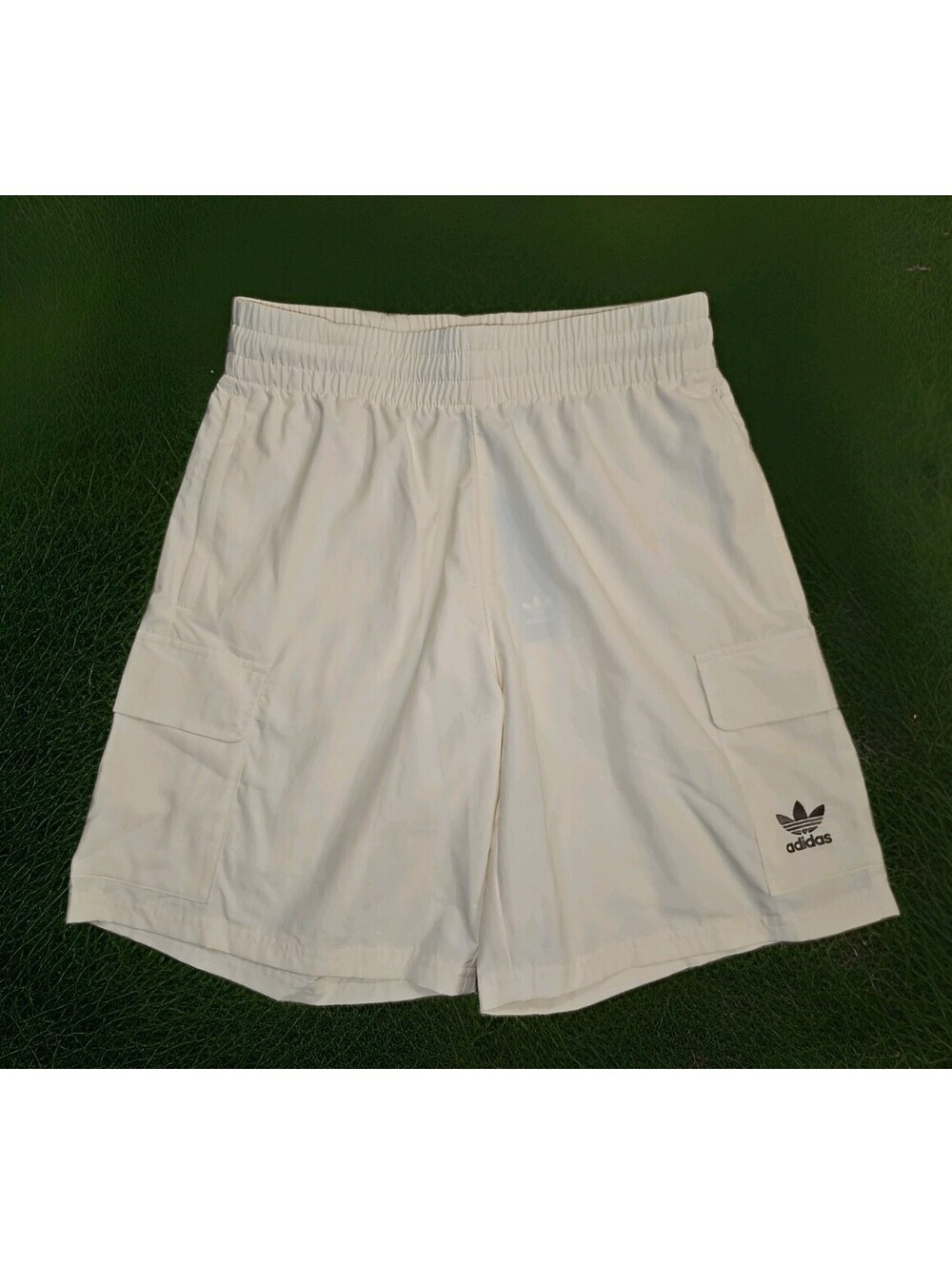 Adidas Originals Essential Woven Cargo Shorts Wonder White Ivory JP4784 Men’s S